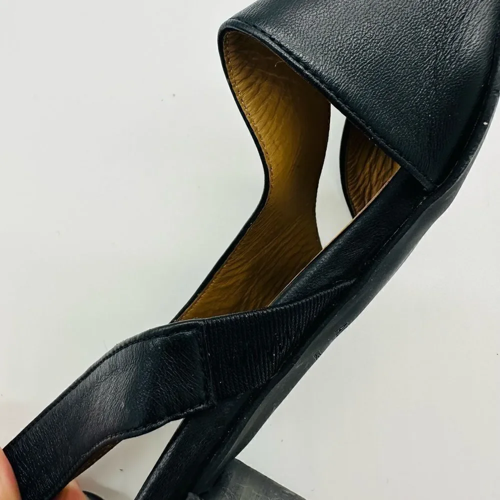 Aquatalia leather heeled sandal